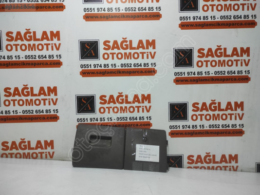 OPEL VECTRA-A 1988-1995 ÇIKMA SİGORTA KUTUSU KAPAĞI OEM; 90269739
