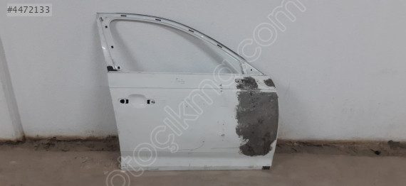 2016-2019 AUDİ A4 SAĞ ÖN KAPI
