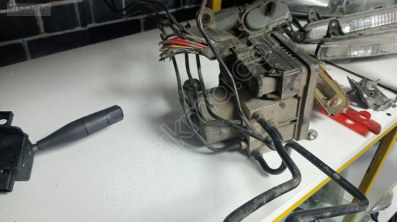 VOLVO S40 ABS BEYNİ ÇIKMA