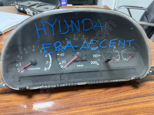 HYUNDAİ ACCENT YUMRTA KASA 1.5DİZEL GOSTEGE SAATİ