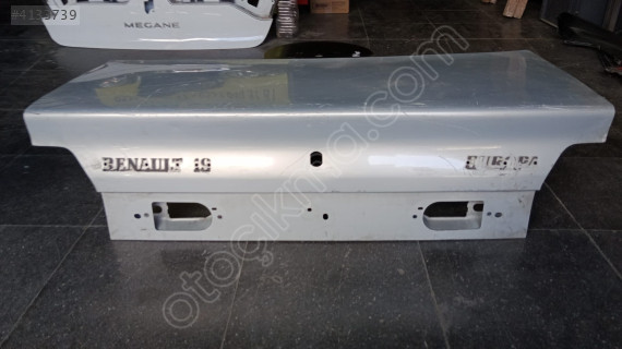 Renault19 Europa sedan arka bagaj kapağı orijinal