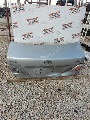 Toyota Corolla Bagaj kapağı orijinal çıkma