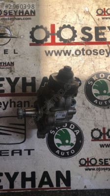 04L130755 Passat b8 dcx mazot pompası
