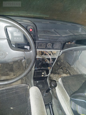 OPEL KADET KONTROL PANELİ ÇIKMA