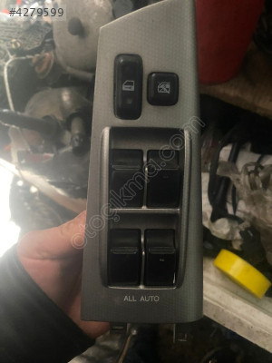 Toyota Corolla Dörtlü Cam Düğmesi ORJİNAL Çıkma 2002 2007