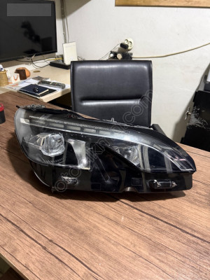 Pevgeout 3008 Ledli mercekli sağ ön far çıkma