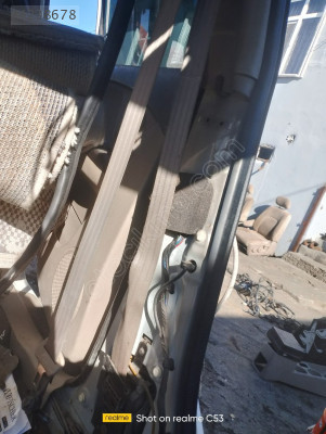 KİA CARENS EMNİYET KEMERİ