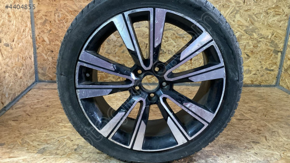 VOLVO V60 CROSS 19 5X108 ÇELİK JANT 31680202