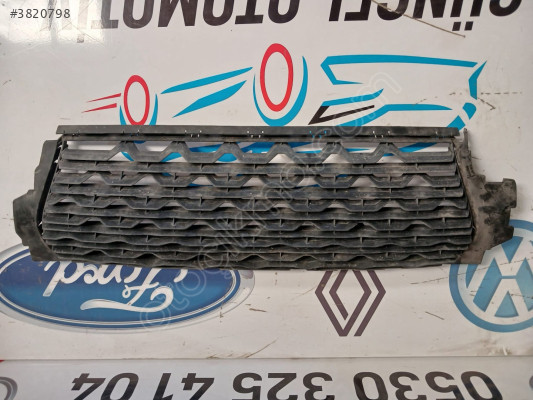 DACİA DUSTER IZGARA ORJİNAL ÇIKMA