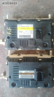 FORD FİESTA BİLGİ EKRANI ÇIKMA