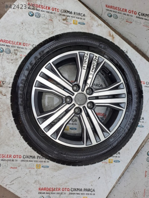 Renault megane 4 çelik jant touch modeli (1.adet)
