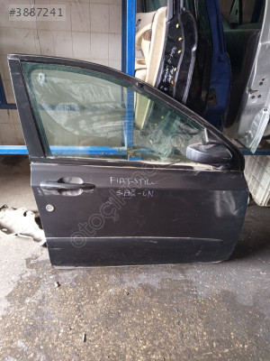 FİAT STİLO SAĞ ÖN KAPI
