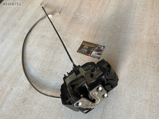 Nissan Qashqai J10 Orjinal Sol Arka Kapı Kilidi 2008-2013 Model