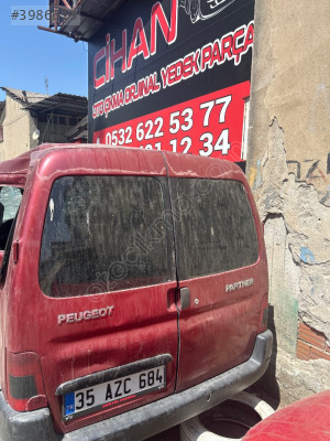 Peugeot partner bagaj kapağı hatasız