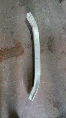 2002-2010 AUDİ A8 ÖN TAMPON DEMİRİ