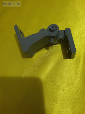 8K0831401P volkswagen sol kapı mentesesi sifir orjinal