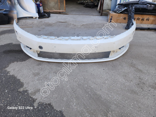 Volkswagen Passat CC ön tampon çıkma orjinal