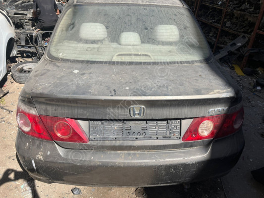Honda City arka tampon