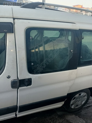 CİTROEN BERLİNGO 2005 SOL SÜRGÜLÜ KAPI