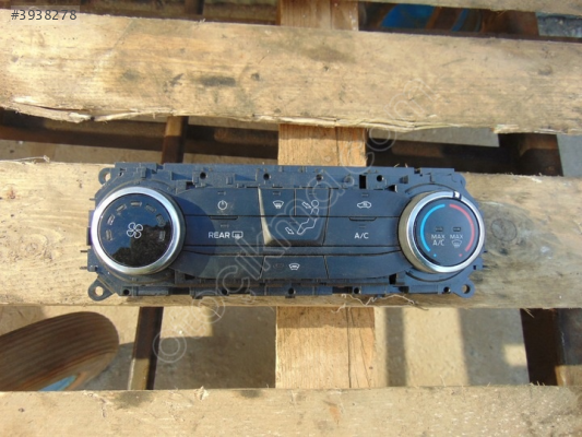 FORD ECOSPORT ÇIKMA ORJİNAL KLİMA KONTROL PANELİ