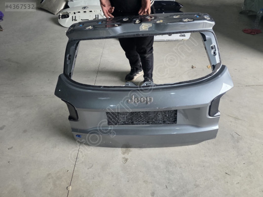 JEEP AVANGER GRİ BAGAJ KAPAĞI ORJINAL BOYASIZ