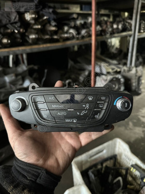 FORD COURİER ÇIKMA KLİMA PANELİ DİJİTAL