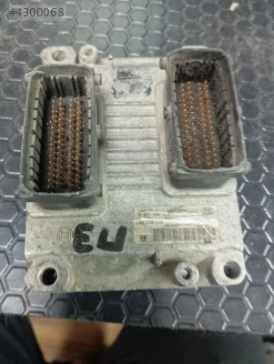 Opel Corsa C 1.2 Çıkma Motor Beyni 26SA7604