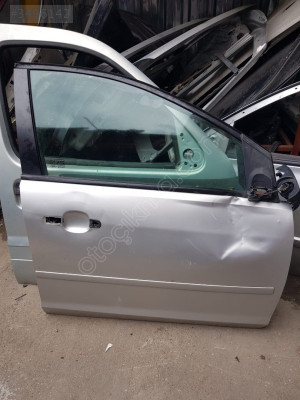 FORD FOCUS 2 SAG ÖN KAPI DOLU
