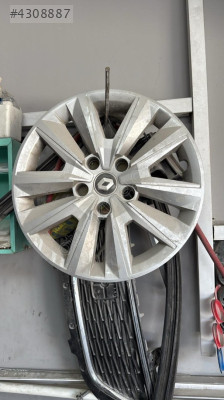 RENAULT MEGANE 4 JANT KAPAĞI