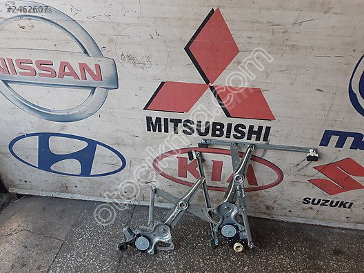 Toyota Corolla için Çıkma Cam Krikosu