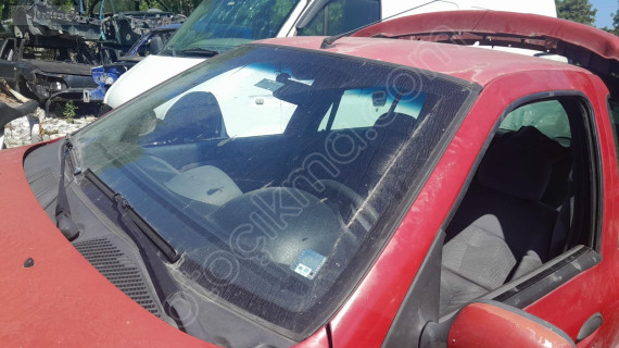 Clio 2 on cam yedek parça
