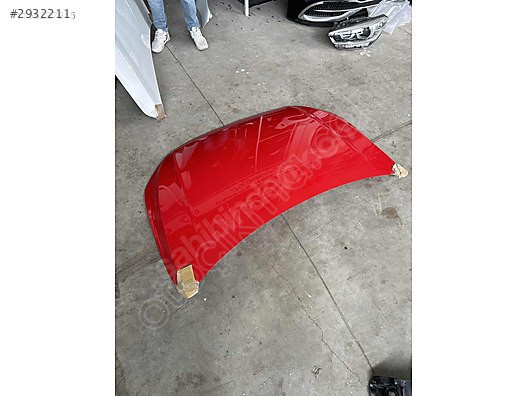 Polo kırmızı motor kaputu hatasız sökme ayarında