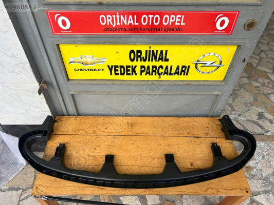 Opel astra k tampon iç alt destek sıfır 39151027