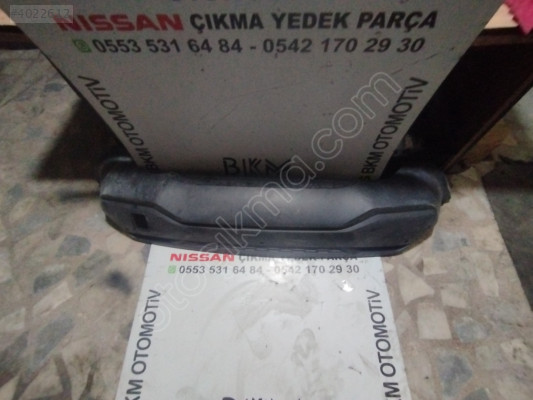 Nissan Juke arka tampon karlığı