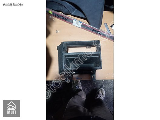 Opel Vectra A Orta Konsol 90269751