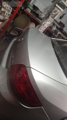 FİAT LİNEA 1,3 EURO 5 DİZEL BAGAJ KAPAĞI