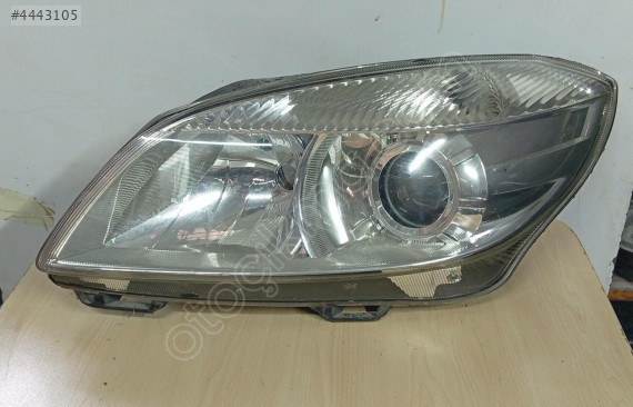 Skoda Fabia 2011 2015 Sol Ön Far Orijinal Çıkma