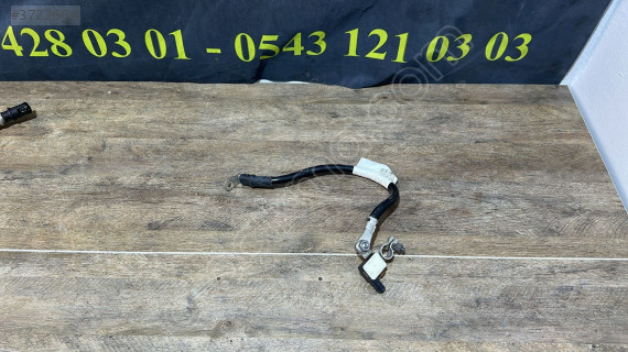 31376758 2018 VOLVO V40 XC90 D5 AKÜ KABLOSU