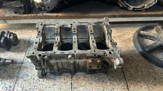 2005-2006 TOYOTA COROLLA 3ZZ BLOK ORJ ÇIKMA