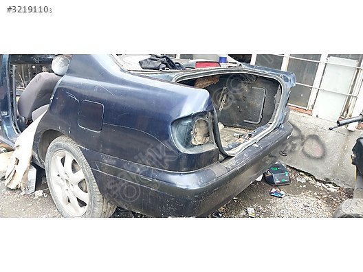 Nissan Primera Arka Camurluk kesme