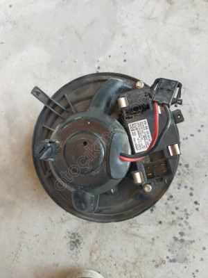 CADDY KALORİFER FAN MOTORU 3C0907521G 998925U