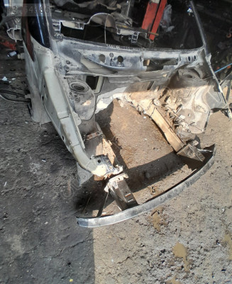 MERCEDES VİANO/VİTO 2006 W639 VİP ÇIKMA ORİJİNAL KESME ÖN ŞASİ