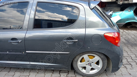 peugeot 207 sol arka dolu