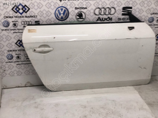 AUDİ TT SAĞ ÖN KAPI