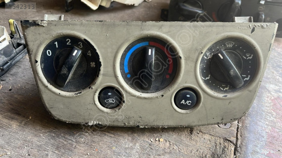 FORD FİESTA  KLİMA PANELI ÇEVİK OTO ÇIKMA