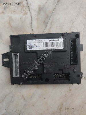 Renault Symbol UCH Beyni BCM T4SL 284B10447R - A2C92226608