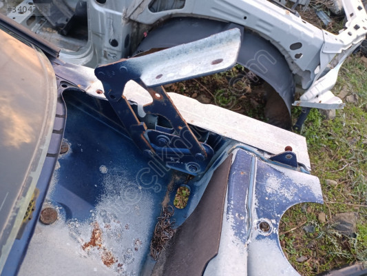 PEUGEOT 406 KAPUT MENTEŞESİ