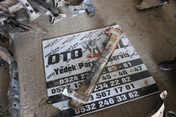 HYUNDAİ STAREX CRDİ 140LIK 2007 ÖN ALT ŞASE TRAVERSİ