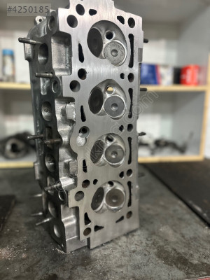 Fort escort 1.6 8 valf silindir kapağı