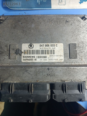 Skoda Fabia 1.4 MPİ motor beyni 047906033C